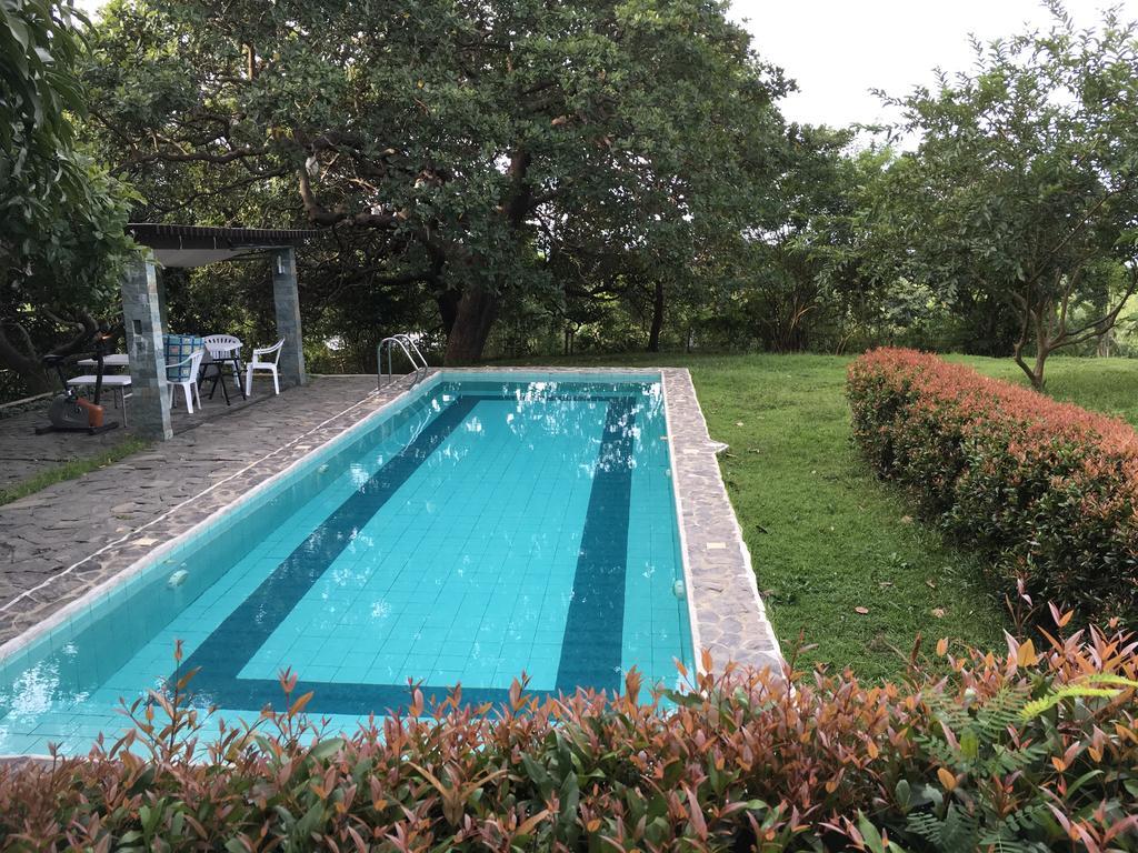 Villa Native House With Beautiful Pool Bagac Exterior foto
