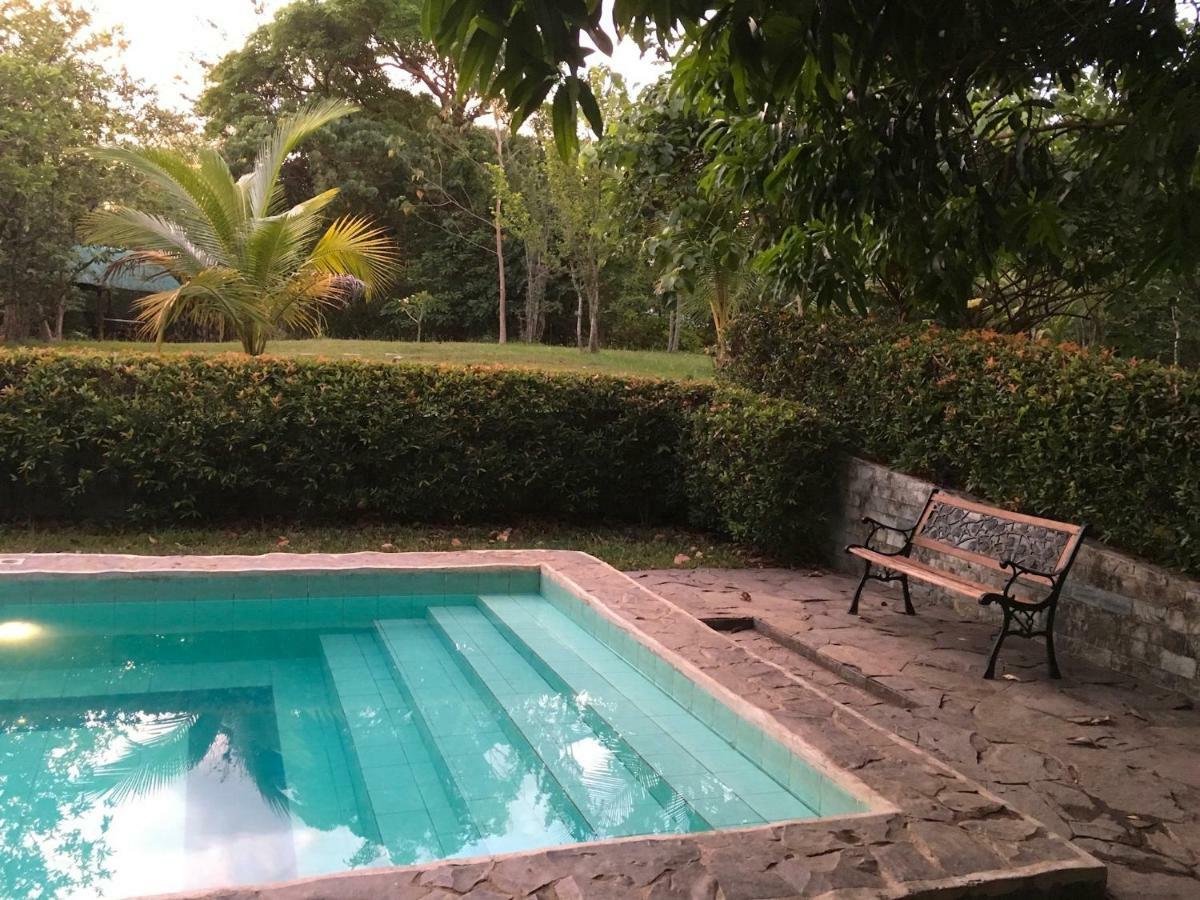 Villa Native House With Beautiful Pool Bagac Exterior foto